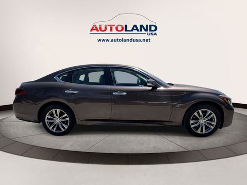 Used 2019 INFINITI Q50 Luxe w/ Essential Package (3.0T Luxe) AWD/4WD image 3