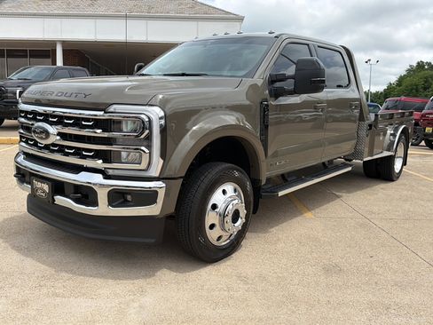 New 2026 Ford F450 Lariat AWD/4WD image 37