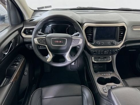 Used 2023 GMC Acadia Denali w/ Denali Ultimate Package AWD/4WD image 29