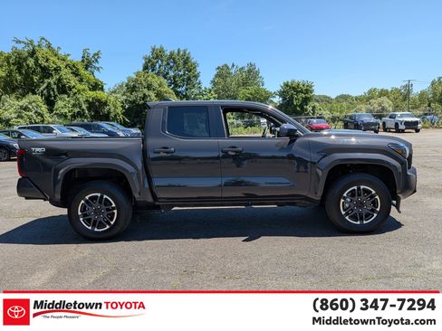 Certified 2025 Toyota Tacoma TRD Sport AWD/4WD image 2