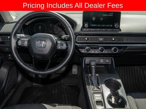 Used 2024 Honda Civic EX image 6