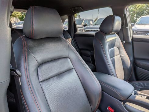 Used 2023 Honda HR-V Sport image 36