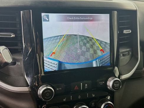 Used 2021 RAM 2500 Big Horn w/ Level 1 Equipment Group image 20