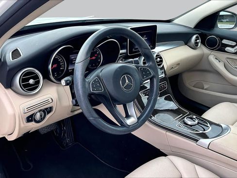 Used 2018 Mercedes-Benz C 300 Sedan image 18