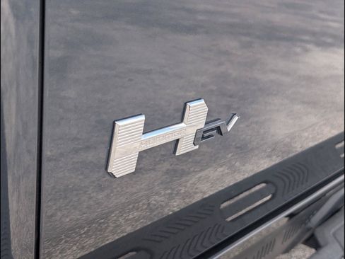 Used 2026 GMC Hummer EV SUV AWD/4WD image 24