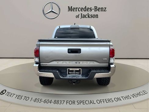 Used 2023 Toyota Tacoma TRD Sport AWD/4WD image 7