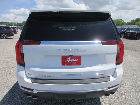 New 2026 GMC Yukon XL Denali w/ Sun & Power Step Package AWD/4WD image 5
