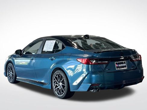 Used 2025 Toyota Camry XSE FWD image 8