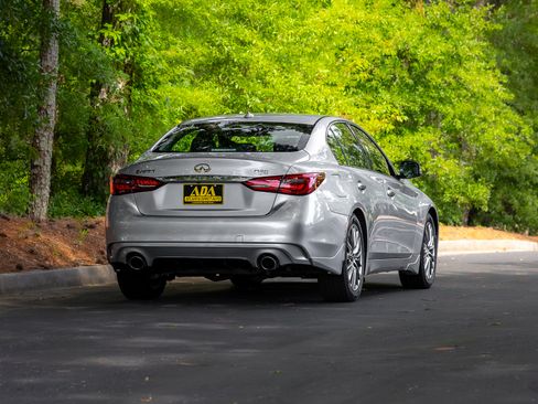 Used 2018 INFINITI Q50 Luxe w/ Essential Package (3.0T Luxe) RWD image 44