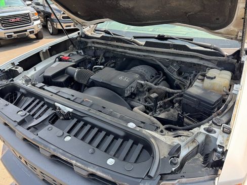 Used 2021 Chevrolet Silverado 2500 W/T w/ WT Convenience Package AWD/4WD image 22