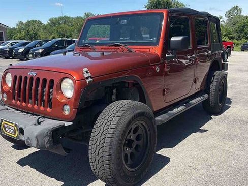 Used 2014 Jeep Wrangler Unlimited Sport w/ Quick Order Package 24S AWD/4WD image 4