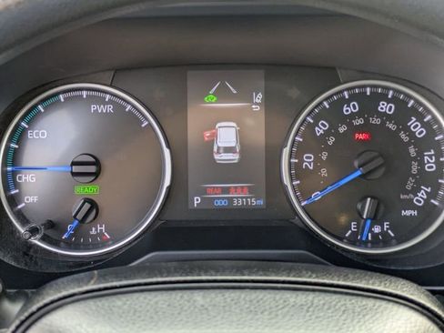 Used 2022 Toyota RAV4 LE image 20