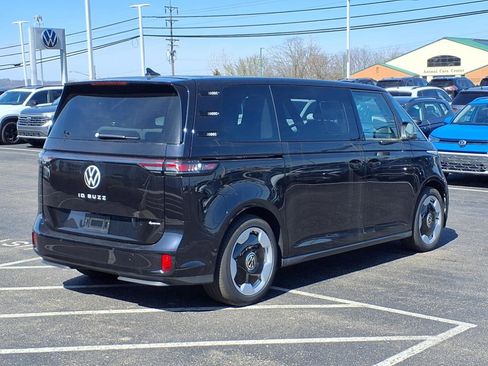 New 2025 Volkswagen ID. Buzz Pro S Plus image 7