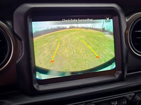 Certified 2023 Jeep Wrangler Sport S image 22