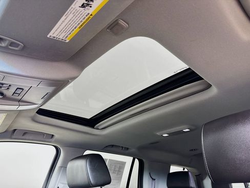 Used 2016 Chevrolet Tahoe LTZ image 18