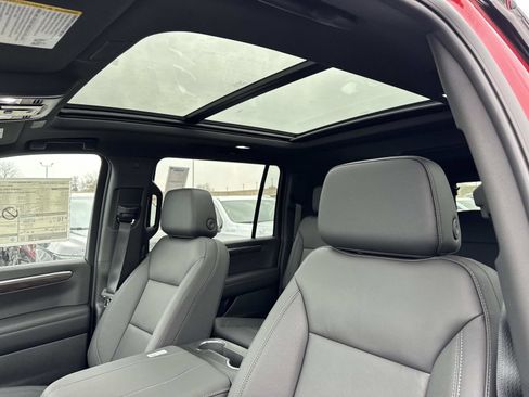 New 2026 Chevrolet Suburban Z71 w/ Comfort Package image 17