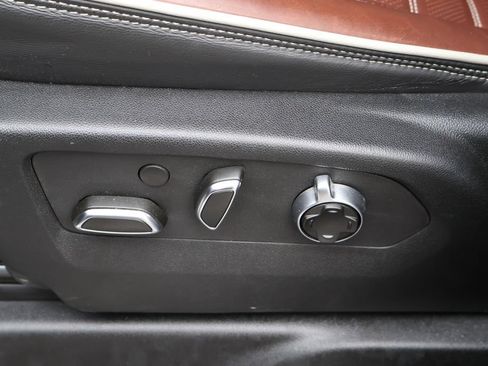 Used 2024 GMC Yukon Denali Ultimate w/ LPO, Floor Liner Package AWD/4WD image 15