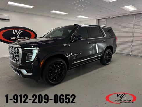 Used 2025 GMC Yukon Denali w/ Sun & Power Step Package image 1