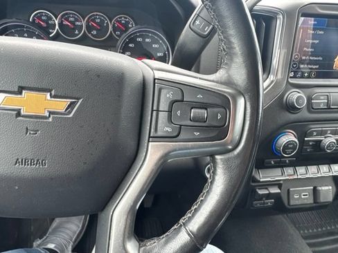 Used 2021 Chevrolet Silverado 1500 LT w/ Bed Protection Package AWD/4WD image 24