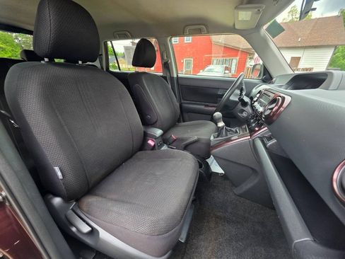 Used 2008 Scion xB FWD image 9