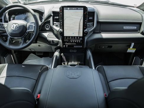 New 2026 RAM 3500 Laramie AWD/4WD image 27