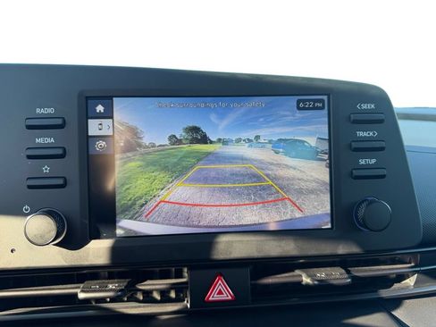 Certified 2025 Hyundai Elantra Sport FWD image 18