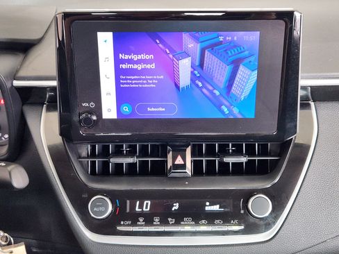 Used 2024 Toyota Corolla LE FWD image 18