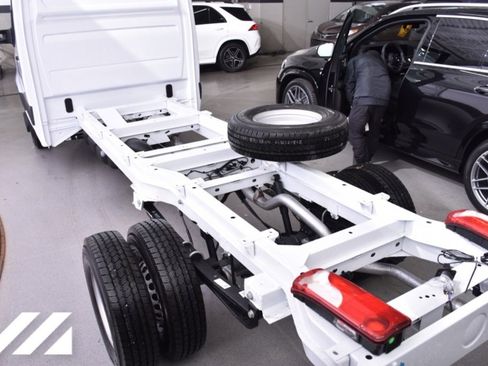 New 2024 Mercedes-Benz Sprinter 3500 image 2