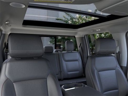 New 2025 Ford F250 Lariat w/ Lariat Ultimate Package image 22