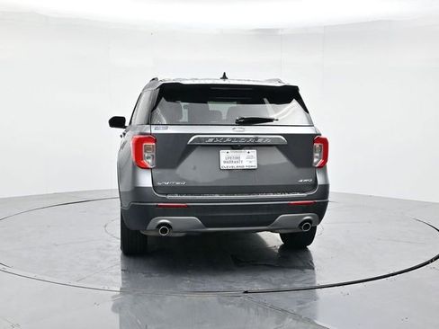 Certified 2023 Ford Explorer Limited image 9