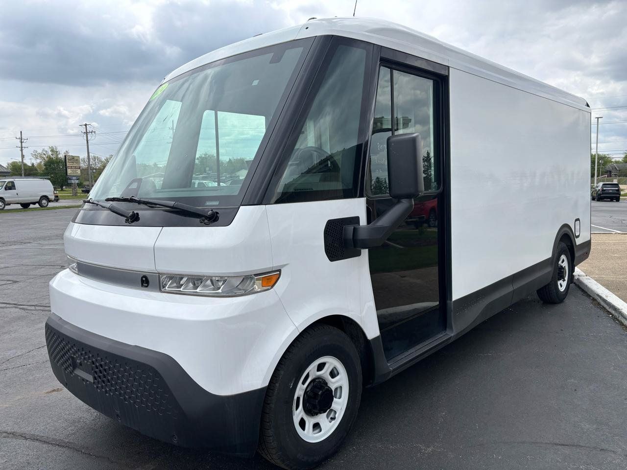 Used 2024 Chevrolet Brightdrop 600 w/ Commercial Equipment Package AWD/4WD image 7