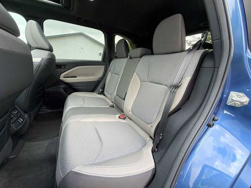 Used 2026 Subaru Forester Premium AWD/4WD image 17