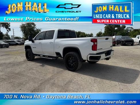 Used 2021 Chevrolet Silverado 2500 High Country w/ Z71 Off-Road Package AWD/4WD image 8