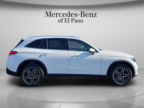 New 2026 Mercedes-Benz GLC 300 image 2