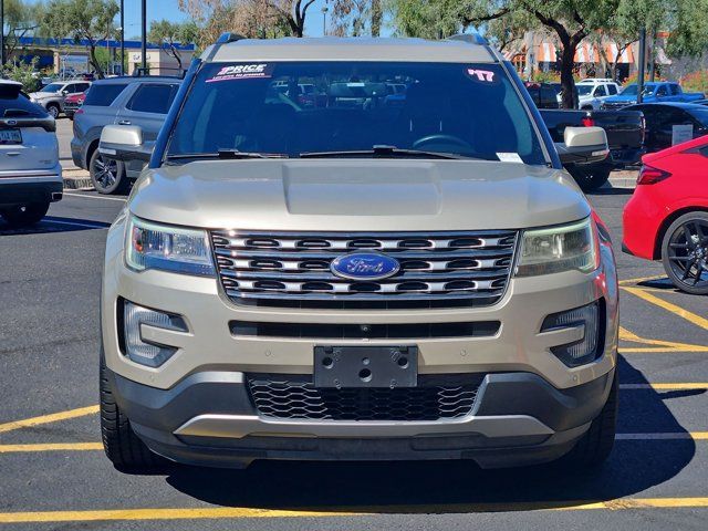 Used 2017 Ford Explorer Limited FWD image 2