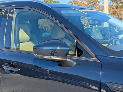 Used 2024 MAZDA CX-90 3.3 Turbo w/ Preferred Plus image 12