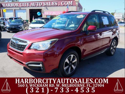 Used 2017 Subaru Forester 2.5i Premium image 1