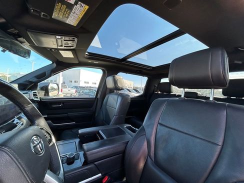 Used 2022 Toyota Tundra Platinum image 12