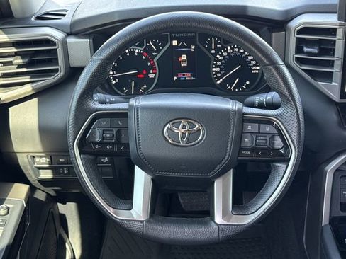 Used 2022 Toyota Tundra Limited AWD/4WD image 23