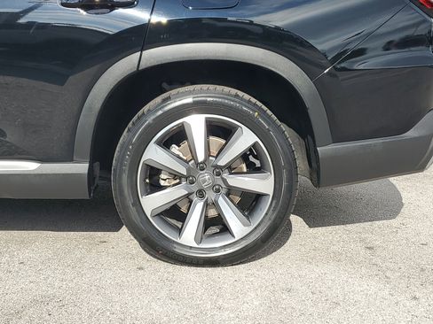 Used 2023 Honda Pilot Elite image 34