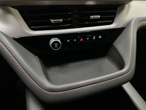 New 2026 Ford Explorer Active w/ Active Comfort Package image 39