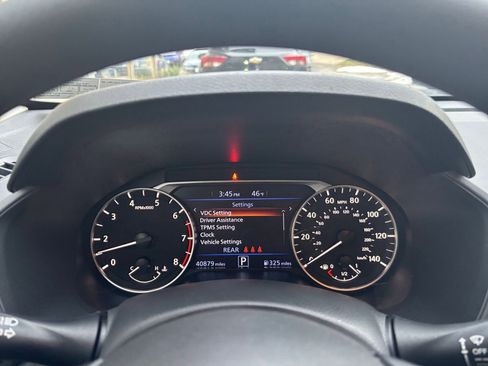 Used 2025 Nissan Altima 2.5 SV image 40