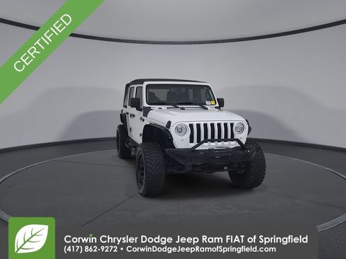 Used 2018 Jeep Wrangler Unlimited Sport AWD/4WD image 3