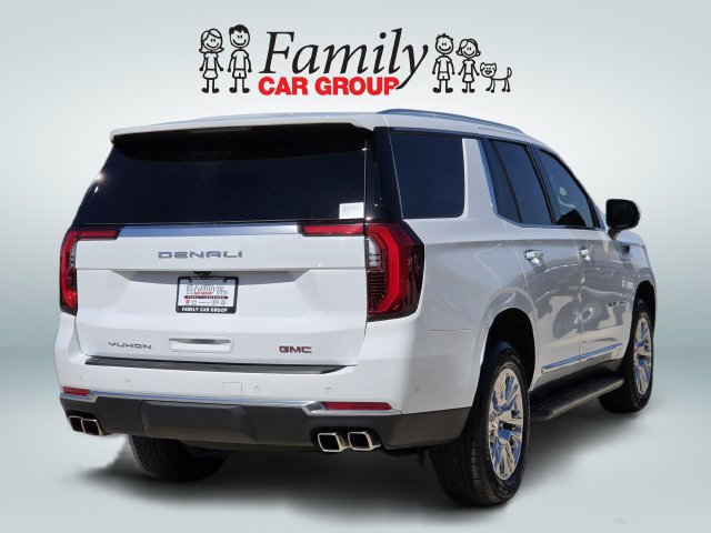 Used 2026 GMC Yukon Denali w/ LPO, Floor Liner Package AWD/4WD image 4