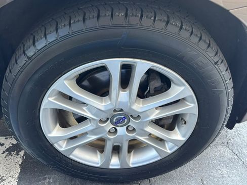 Used 2015 Volvo XC60 T5 image 28