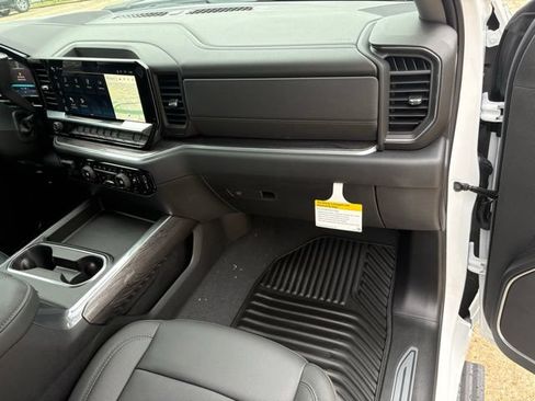 Used 2026 Chevrolet Silverado 2500 LTZ w/ Trail Boss Package AWD/4WD image 15