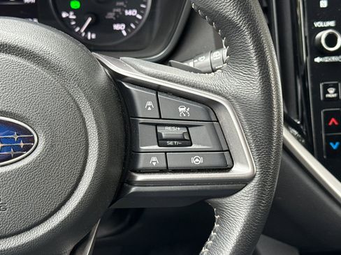 Used 2025 Subaru Ascent Premium AWD/4WD image 32