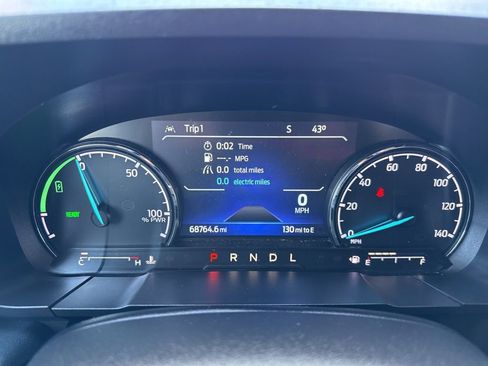 Used 2023 Ford Maverick Lariat FWD image 11