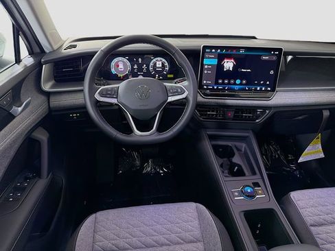 New 2026 Volkswagen Tiguan S FWD image 22
