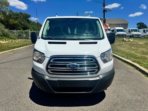 Used 2019 Ford Transit 250 130 Low Roof w/ Exterior Upgrade Package RWD image 2